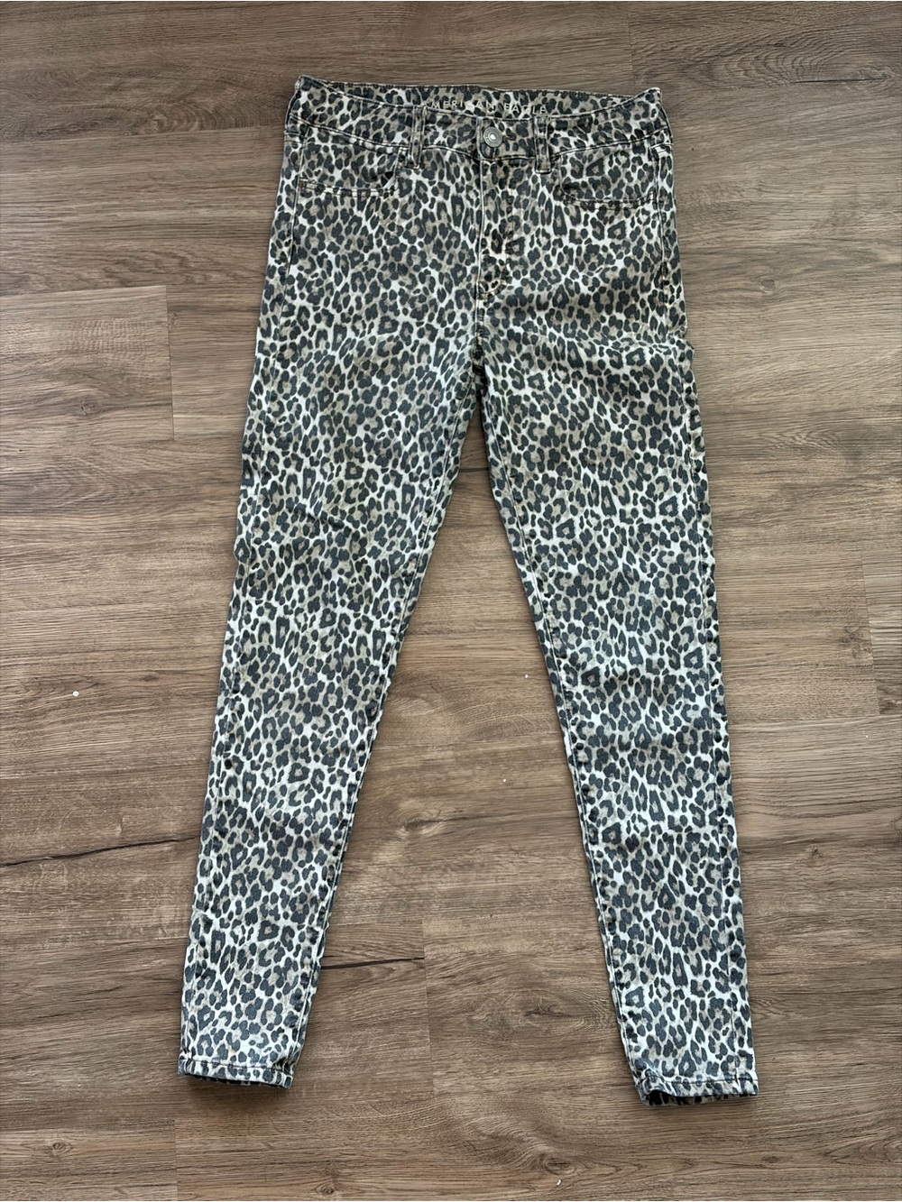 American Eagle Cheetah Print HI-Rise Jegging